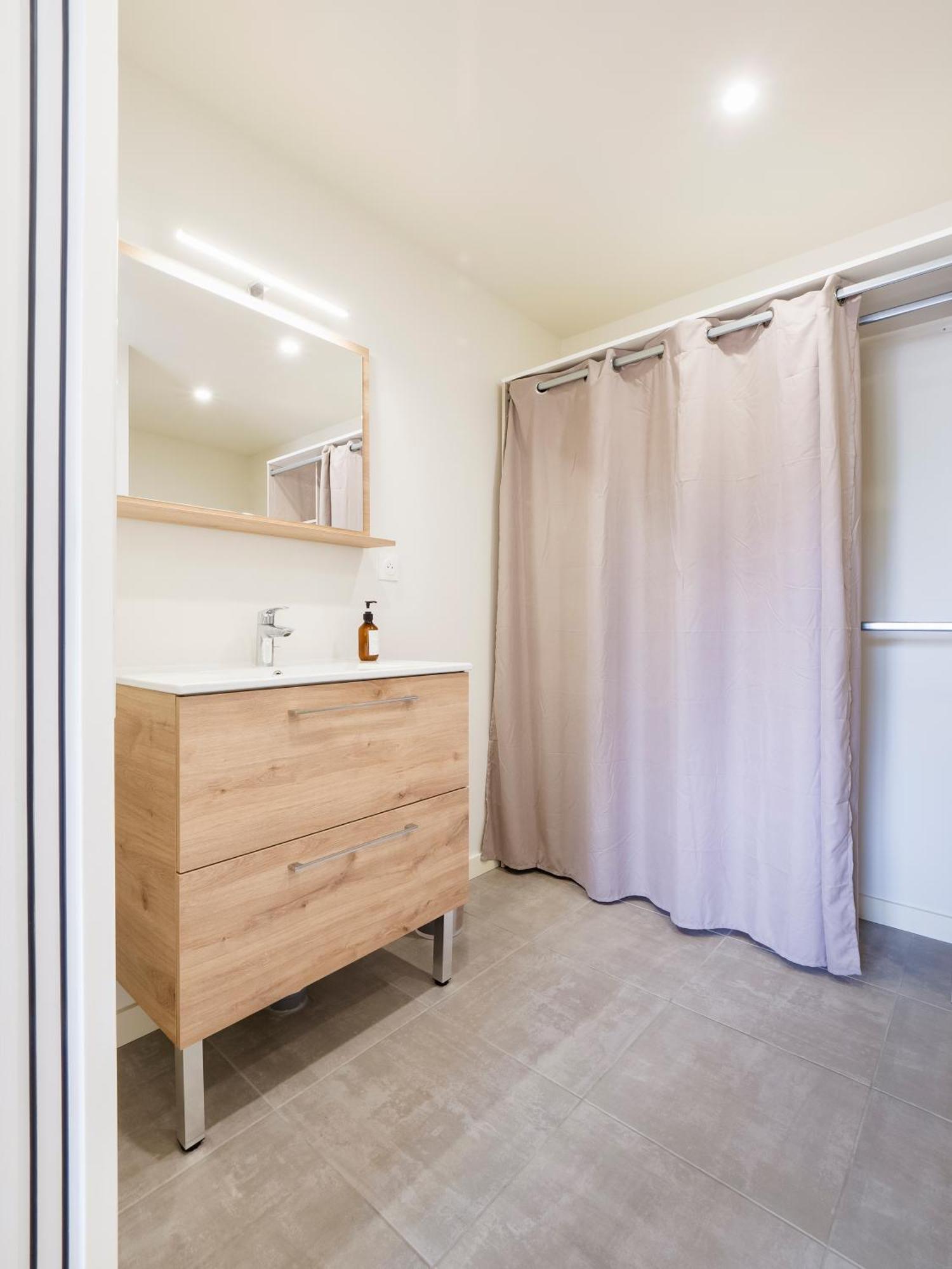 Ancien Atelier Maison Style & Moderne 게랑드 외부 사진